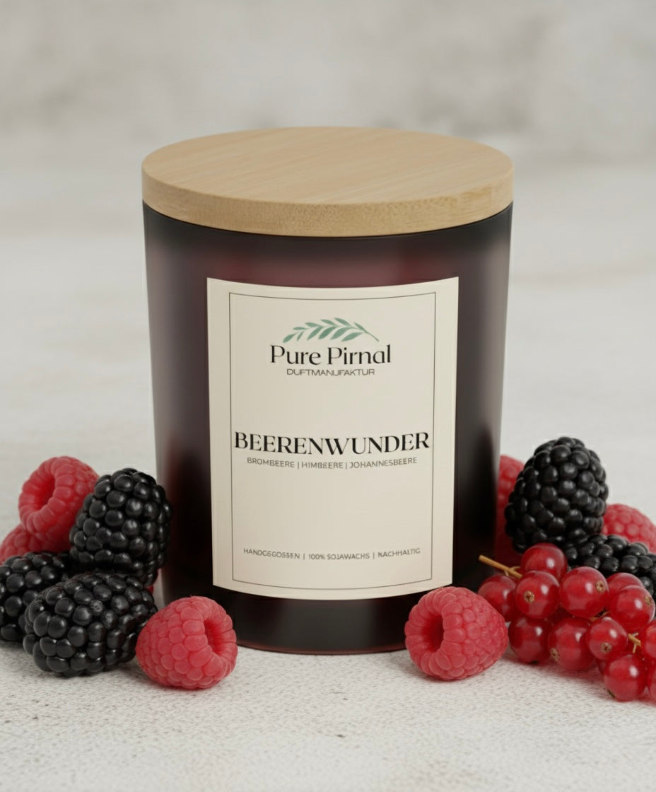 Beerenwunder Duftkerze – Nachhaltige Premium-Kerze aus 100 % Sojawachs, handgegossen